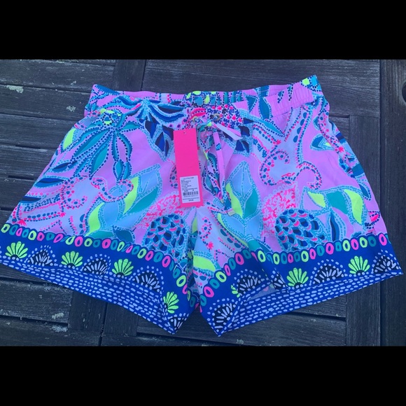 Lilly Pulitzer Pants - NWT Lilly Pulitzer MED Katia Short Lilac Rose
